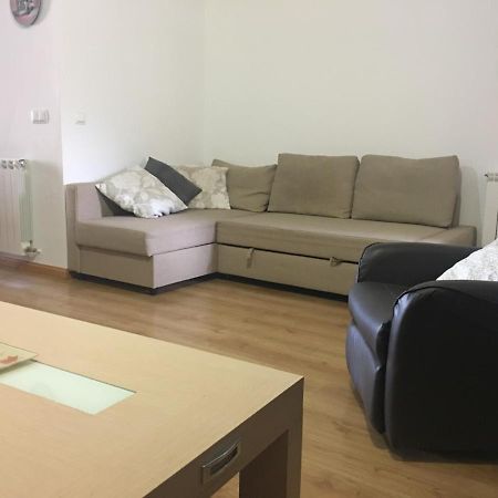 Apartamentos Turisticos Rio Gallego Fontellas  Екстериор снимка
