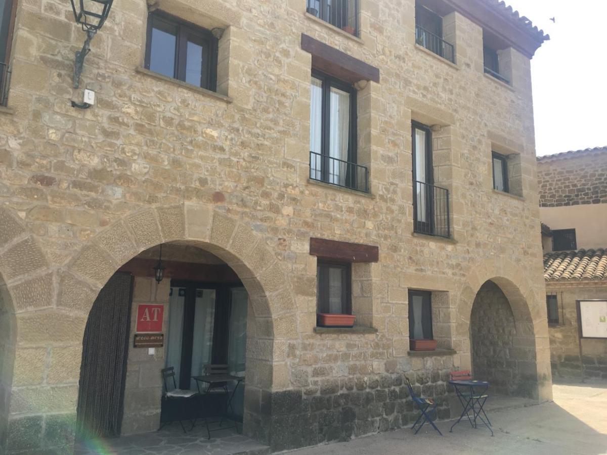 Apartamentos Turisticos Rio Gallego Fontellas  Екстериор снимка